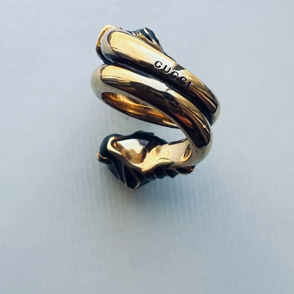 GUCCI TIGER HEADs RING WITH BLACK ENAMEL IN 18k aged gold size 6 - Picture 3 of 6